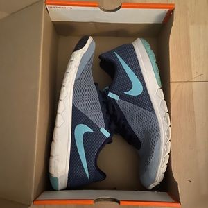 Nike Flex Experience RN 6